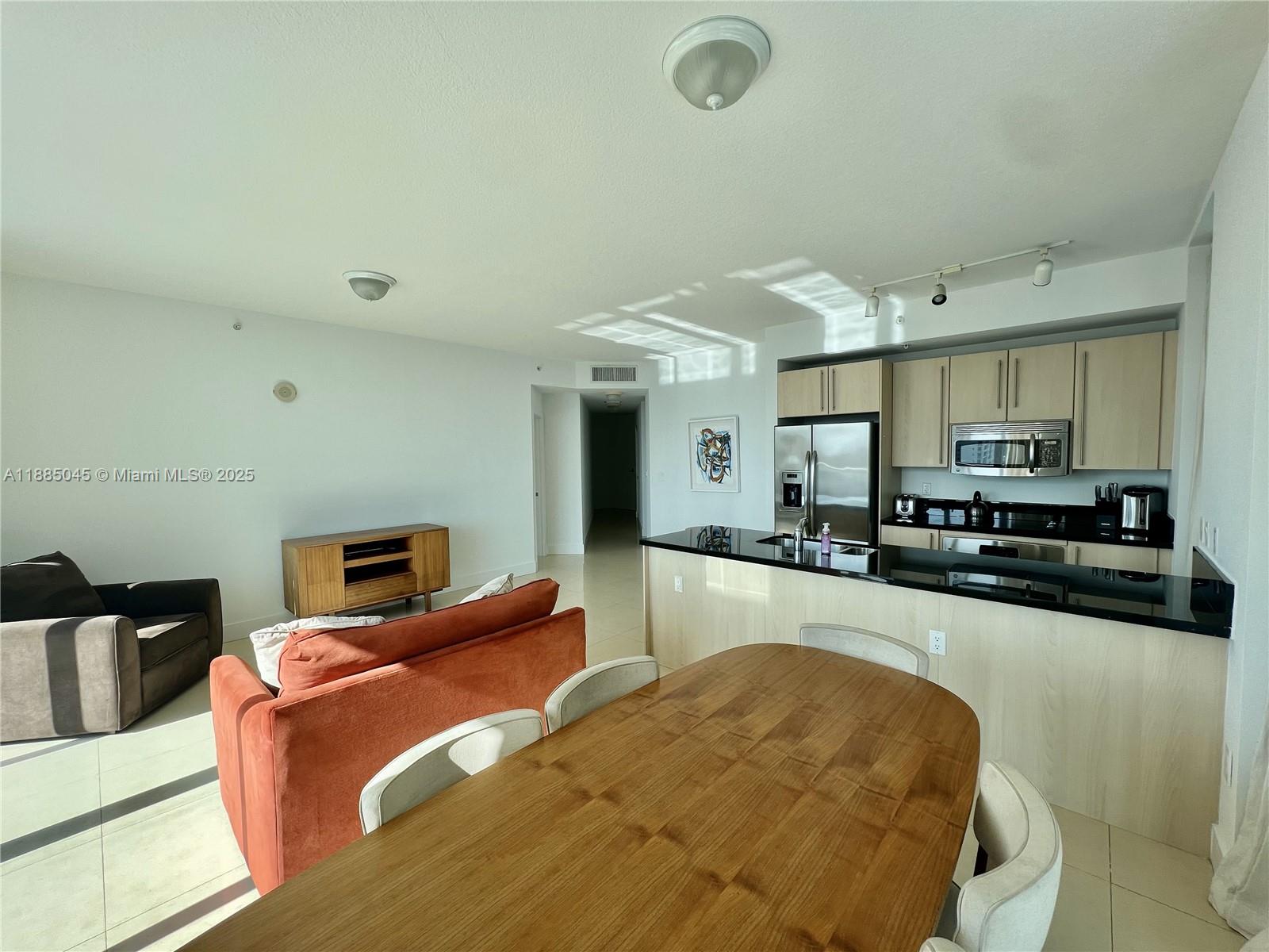 1111 Southwest 1st Avenue, Unit 1914 Miami, FL 33130 - Photo 4 of 31