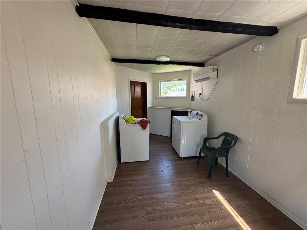 516 3rd Street California, PA 15419 - Photo 4 of 37 Main Floor Shared laundry space