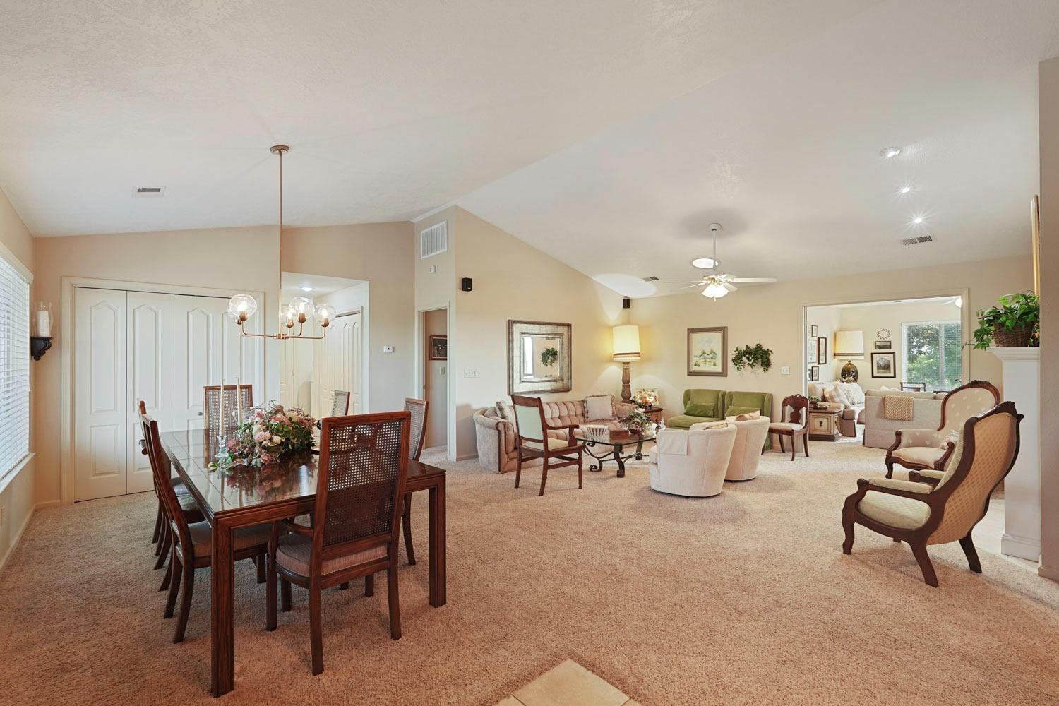 14267 East Peltier Road Acampo, CA 95220 - Photo 14 of 65 a view of a dining room with furniture