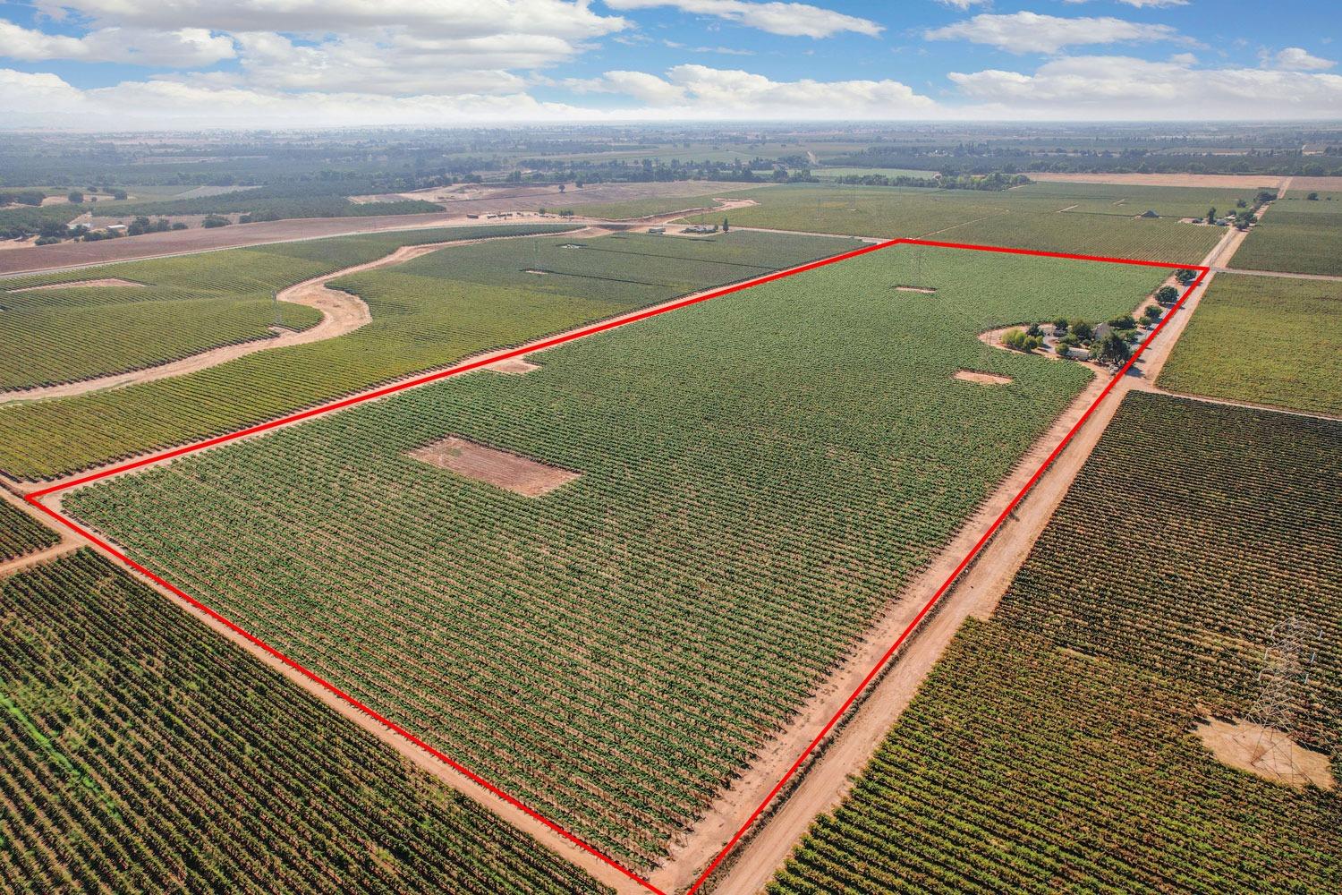 14267 East Peltier Road Acampo, CA 95220 - Photo 63 of 65 a view of a tennis court