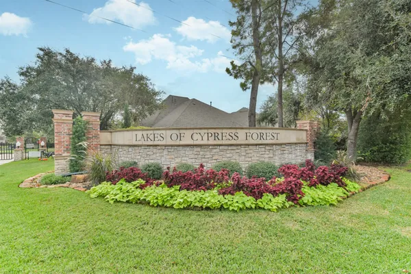 $549,000 | 18743 Duke Lake Drive, Spring, TX 77388