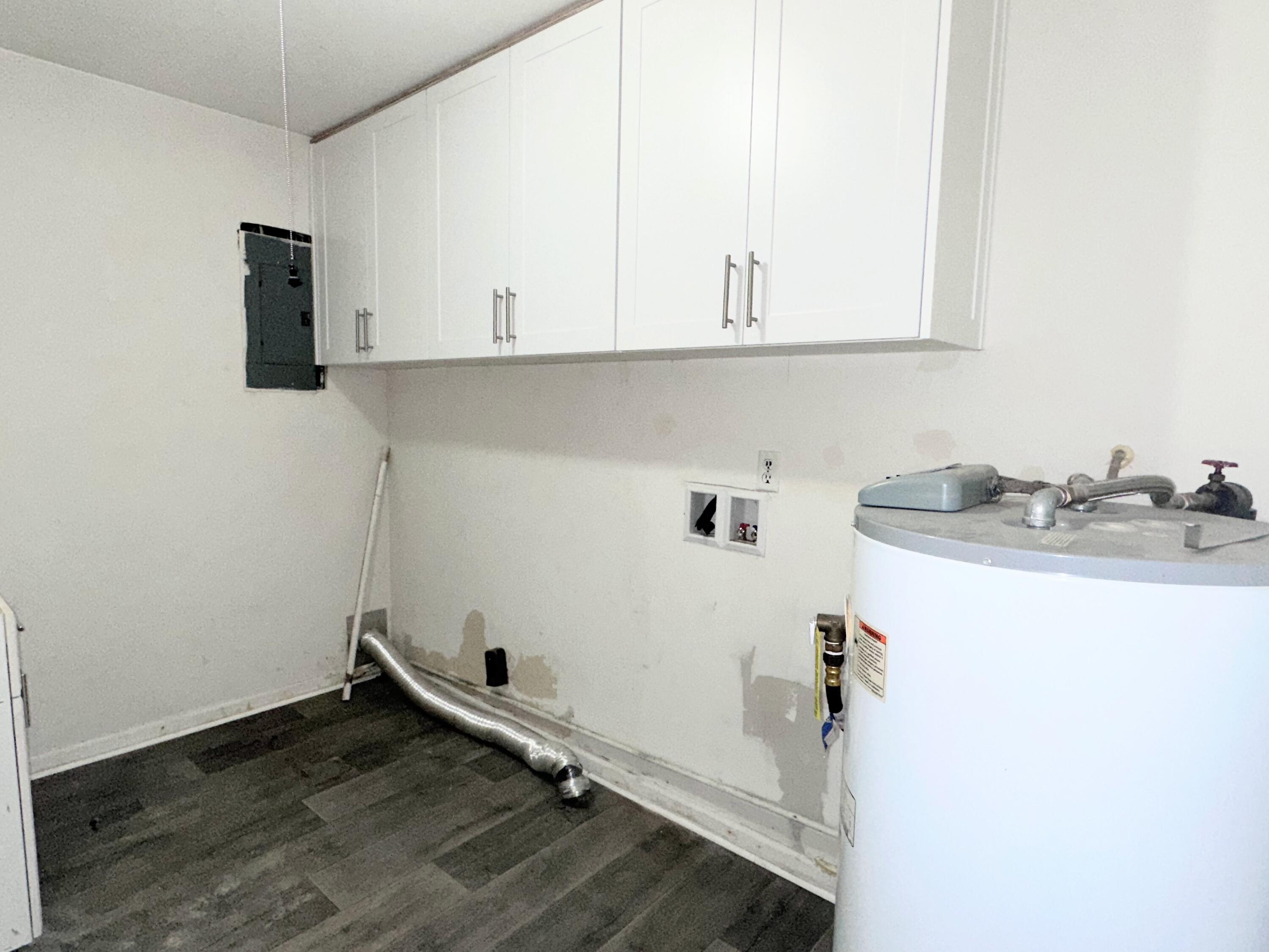 1809 Formosa Drive Augusta, GA 30906 - Photo 18 of 21 laundry room