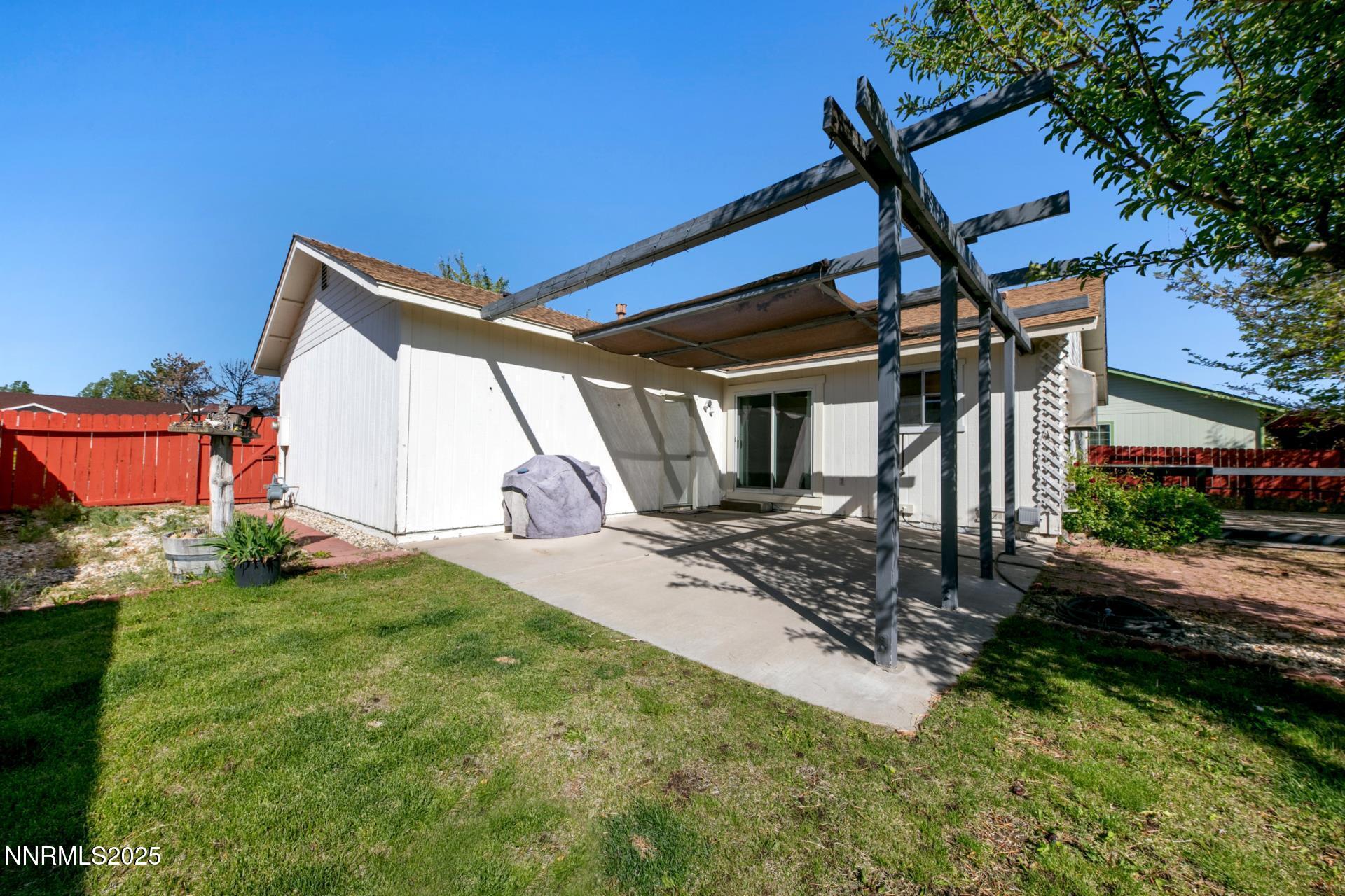 1341 Leonard Road Gardnerville, NV 89460 - Photo 19 of 27 Backyard