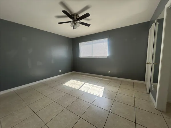 $1,000 | 6702 Biggs Court, Unit 1, Houston, TX 77061