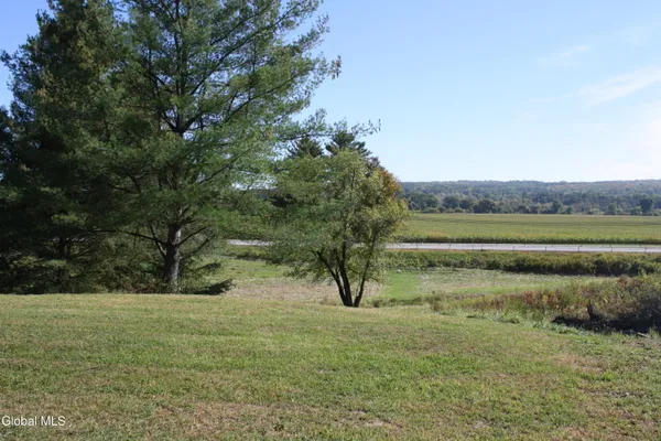 $69,500 | 30a Esperance Ny 12035, Central Bridge, NY 12035