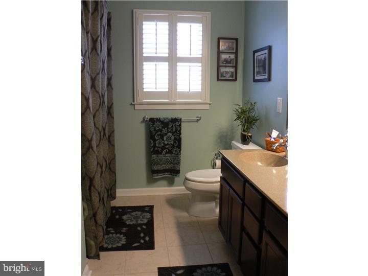 4638 Ridgetop Road Doylestown, PA 18902 - Photo 22 of 25 Hallway