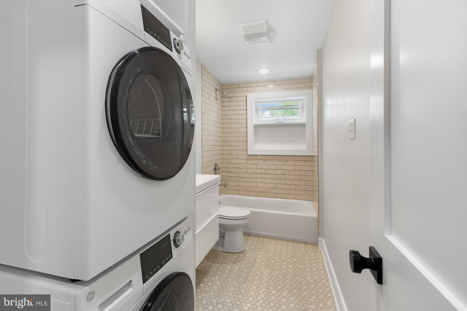 1916 Poplar Street, Unit 2S Philadelphia, PA 19130 - Photo 15 of 24