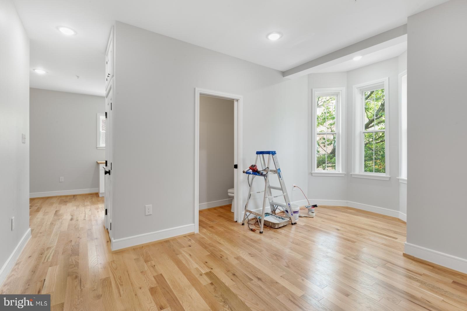 1916 Poplar Street, Unit 2S Philadelphia, PA 19130 - Photo 4 of 24