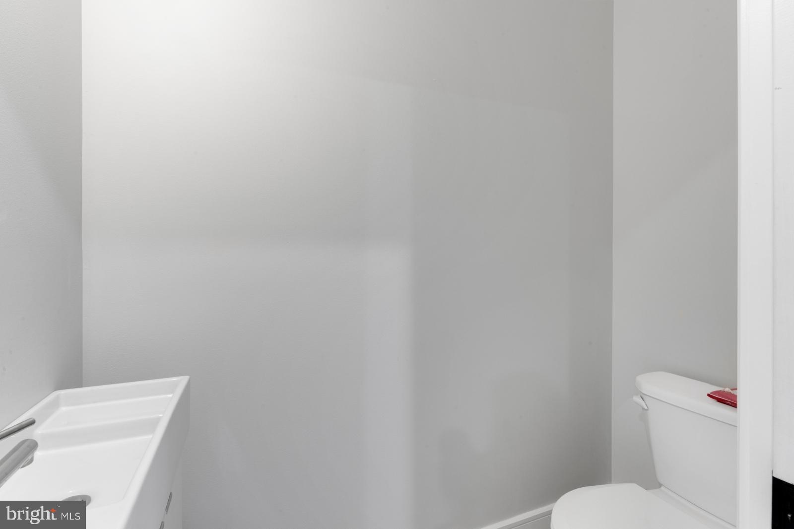 1916 Poplar Street, Unit 2S Philadelphia, PA 19130 - Photo 7 of 24