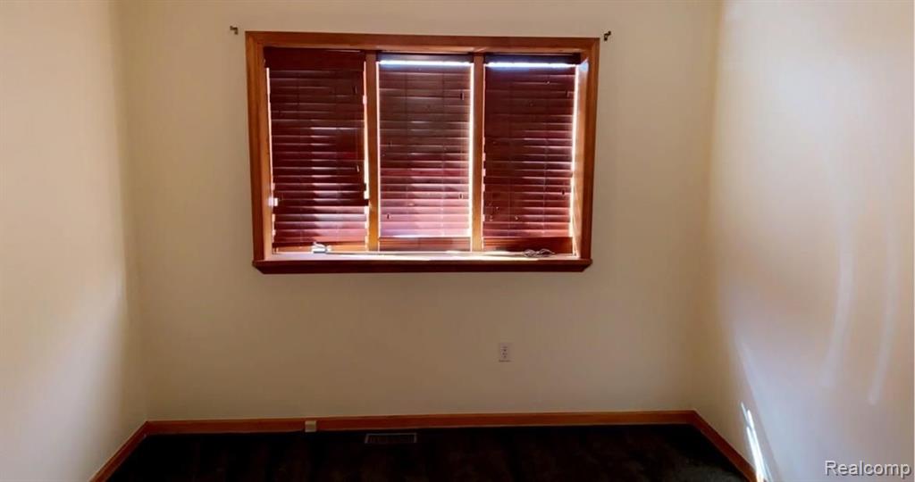 21920 McPhall Road Armada, MI 48005 - Photo 17 of 38 Gallery Image 17
