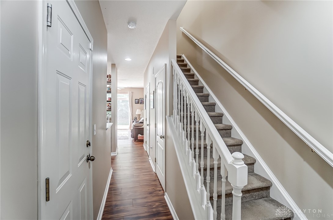 4407 Straight Arrow Road Beavercreek, OH 45430 - Photo 5 of 28 Gallery Image 5