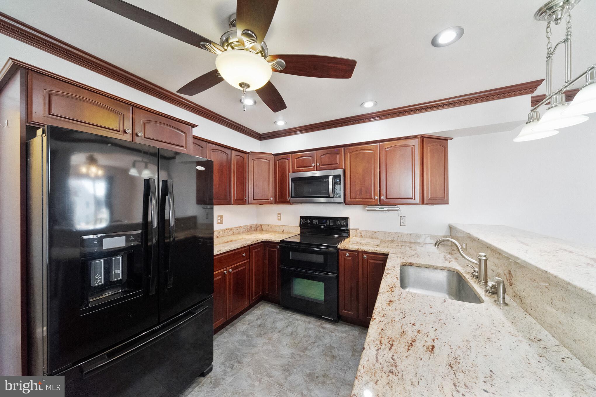 1463 Sussex Road Baltimore, MD 21221 - Photo 2 of 29 Gallery Image 2