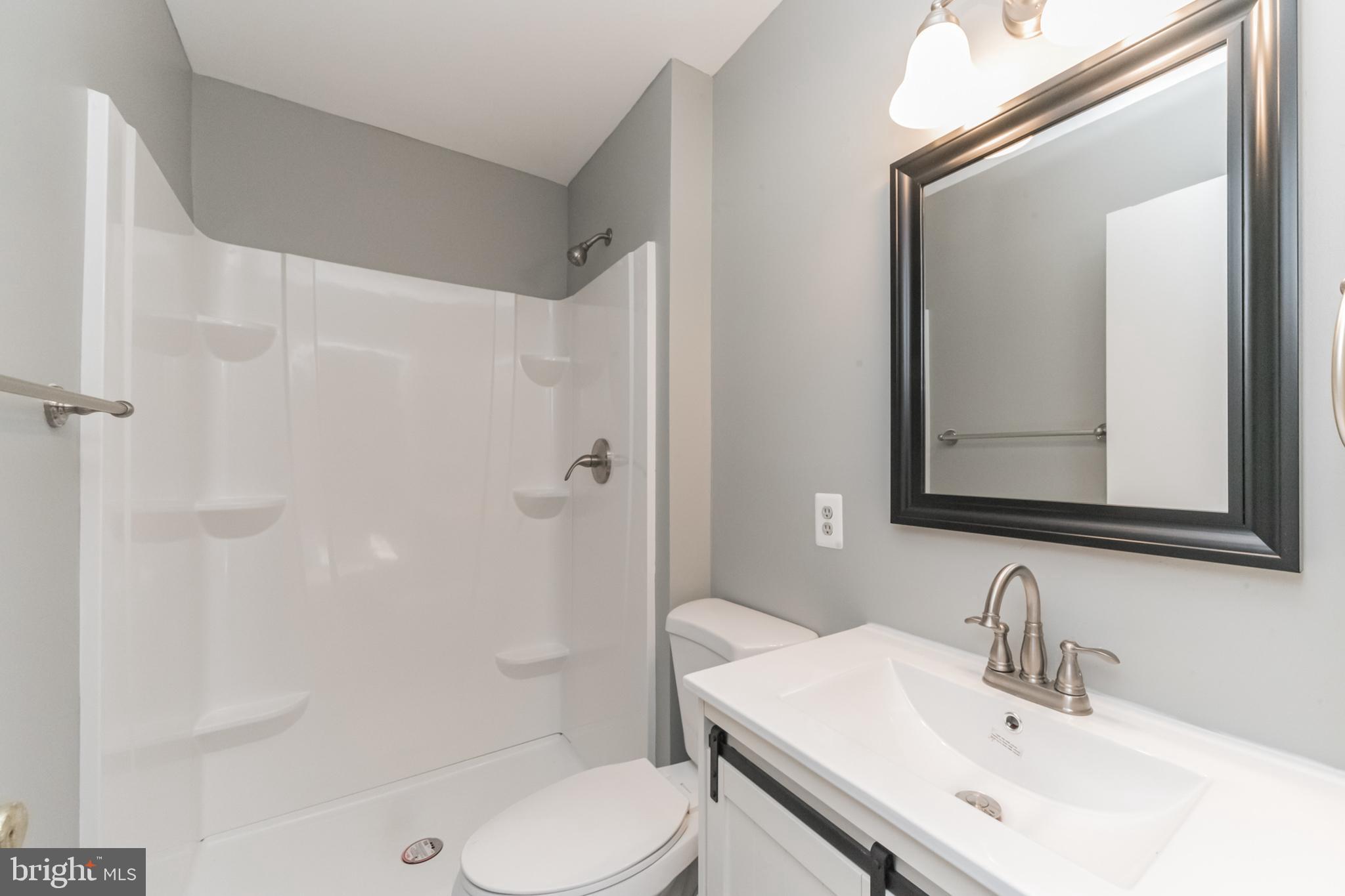 1463 Sussex Road Baltimore, MD 21221 - Photo 18 of 29 Gallery Image 18