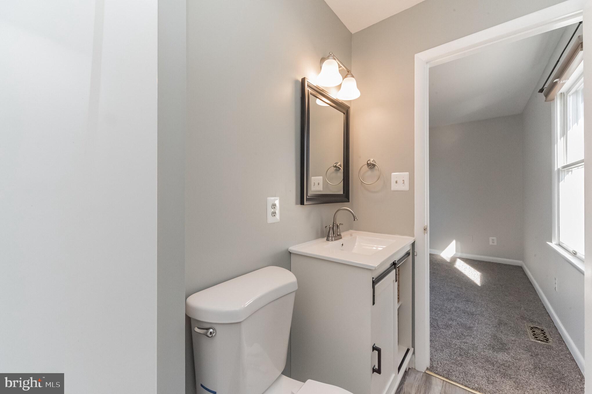 1463 Sussex Road Baltimore, MD 21221 - Photo 19 of 29 Gallery Image 19