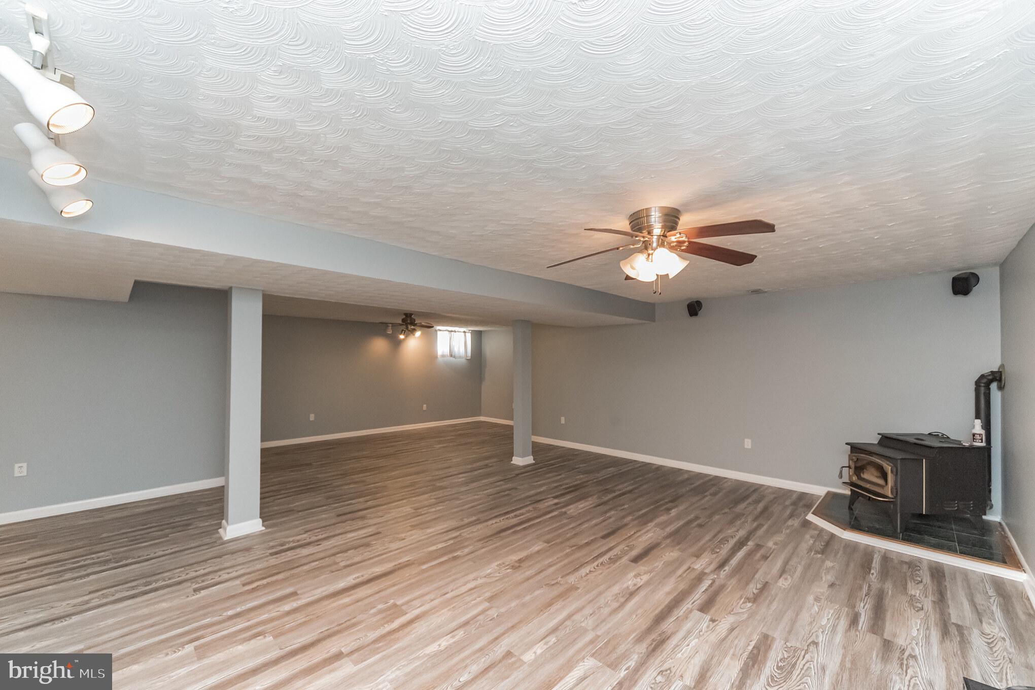 1463 Sussex Road Baltimore, MD 21221 - Photo 21 of 29 Gallery Image 21