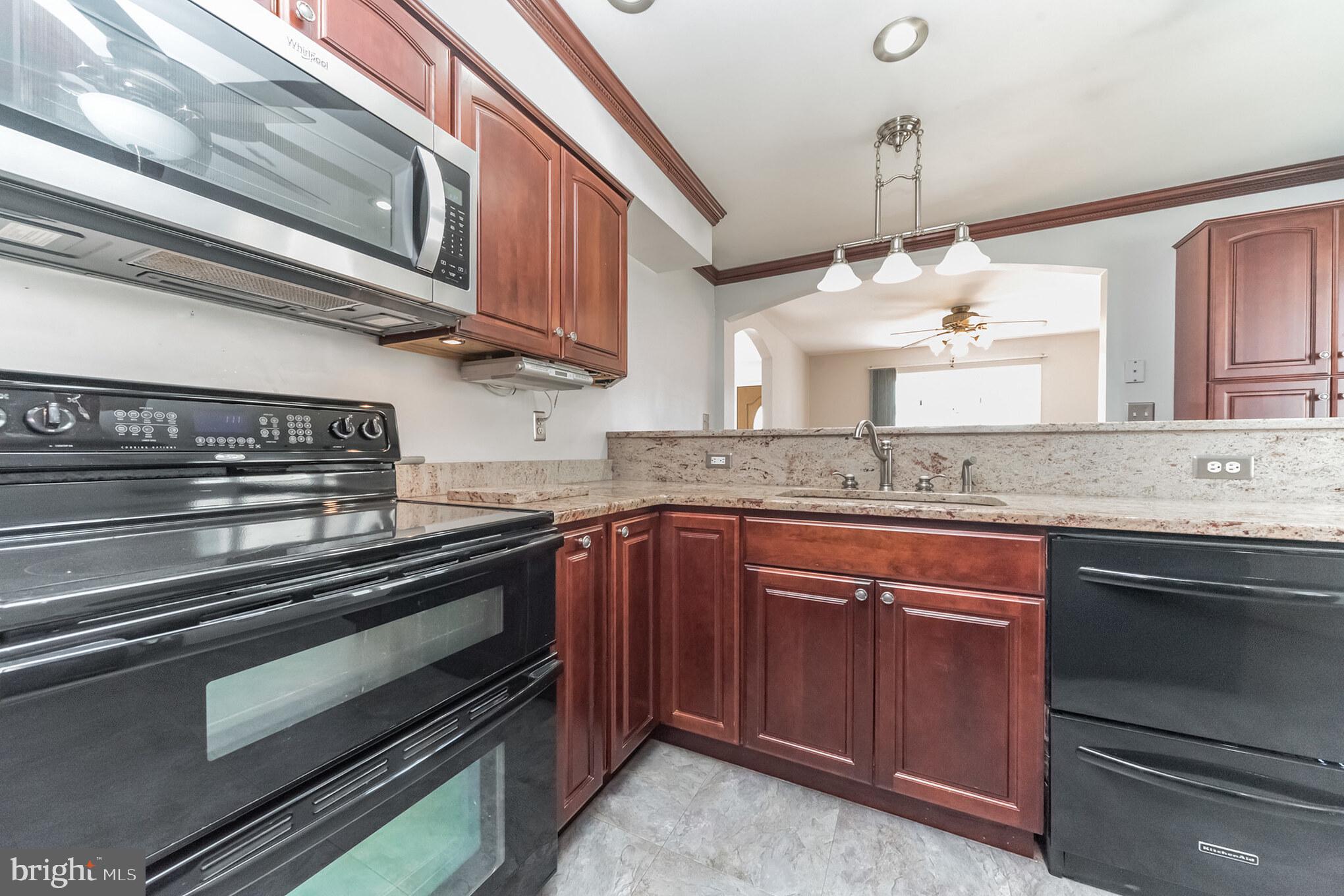 1463 Sussex Road Baltimore, MD 21221 - Photo 5 of 29 Gallery Image 5