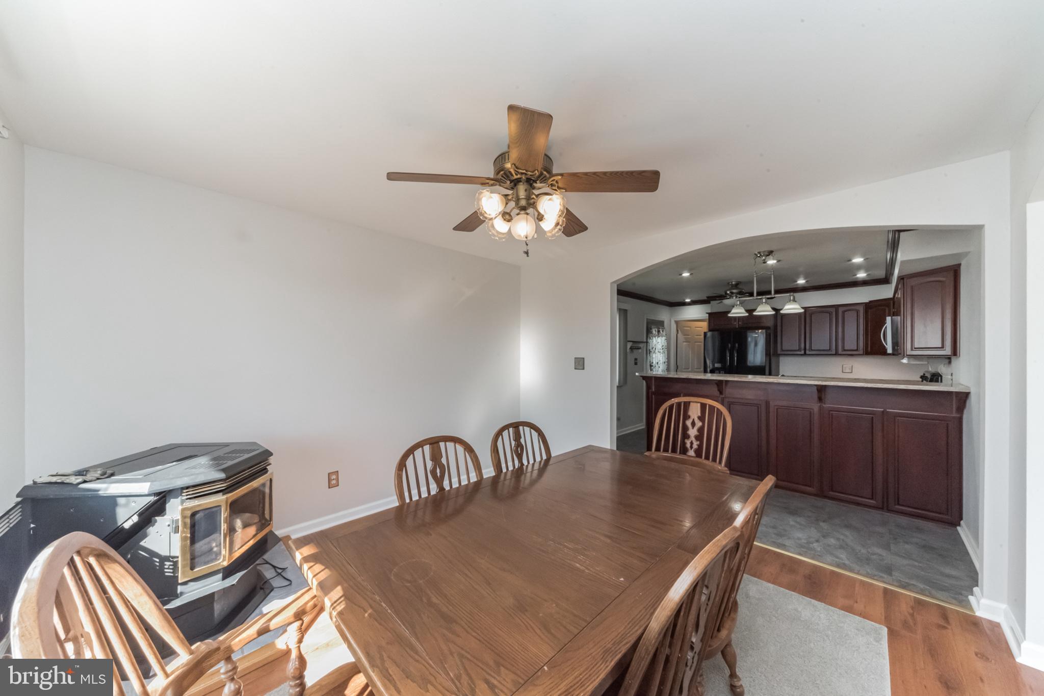 1463 Sussex Road Baltimore, MD 21221 - Photo 6 of 29 Gallery Image 6
