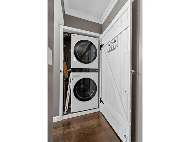 $250,000 | 1077 Sibley Memorial Highway, Unit 602, Lilydale, MN 55118