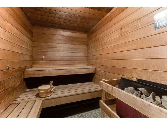 $250,000 | 1077 Sibley Memorial Highway, Unit 602, Lilydale, MN 55118