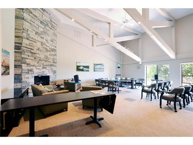 $250,000 | 1077 Sibley Memorial Highway, Unit 602, Lilydale, MN 55118