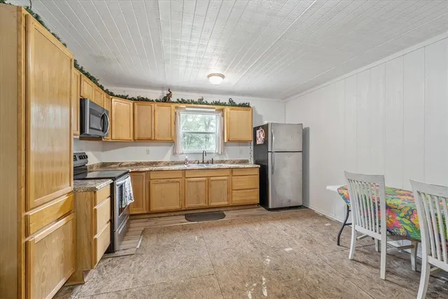 $999,000 | 1930 Rains County Road 3422, Emory, TX 75440