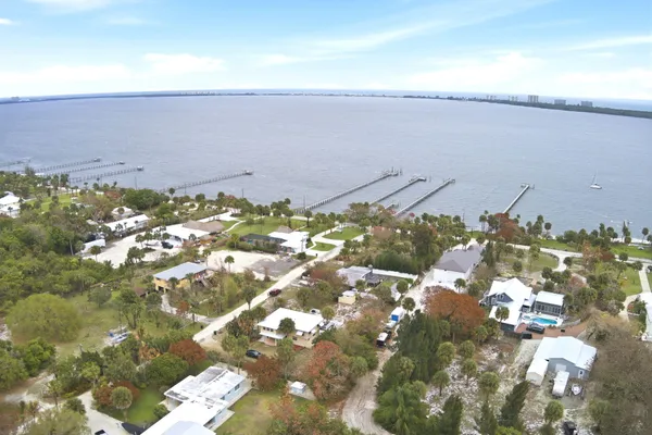 $549,900 | 12347 South Indian River Drive, Jensen Beach, FL 34957