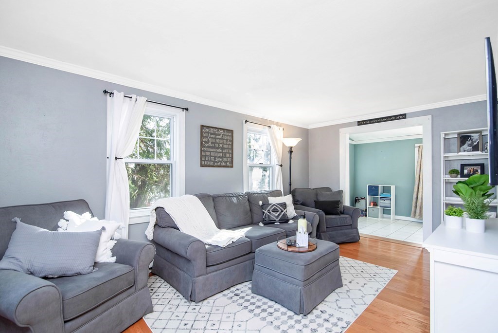 5 Heroult Road Worcester, MA 01606 - Photo 11 of 37 Gallery Image 11