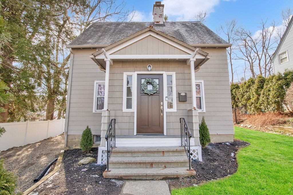 5 Heroult Road Worcester, MA 01606 - Photo 9 of 37 Gallery Image 9