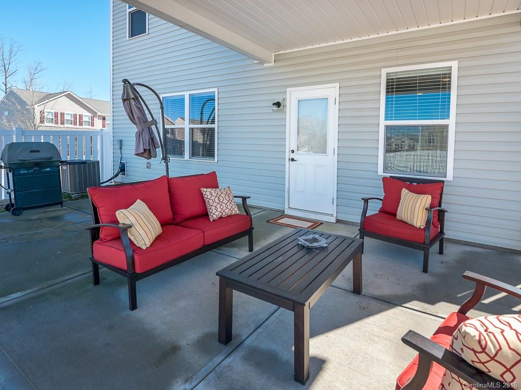 8902 Paddle Oak Road, Unit 402 Charlotte, NC 28227 - Photo 22 of 24 Gallery Image 22