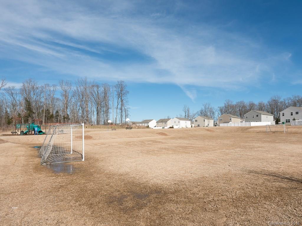 8902 Paddle Oak Road, Unit 402 Charlotte, NC 28227 - Photo 23 of 24 Gallery Image 23