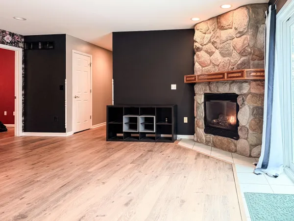 $395,000 | 3767 Van Horn Road, Jackson, MI 49201