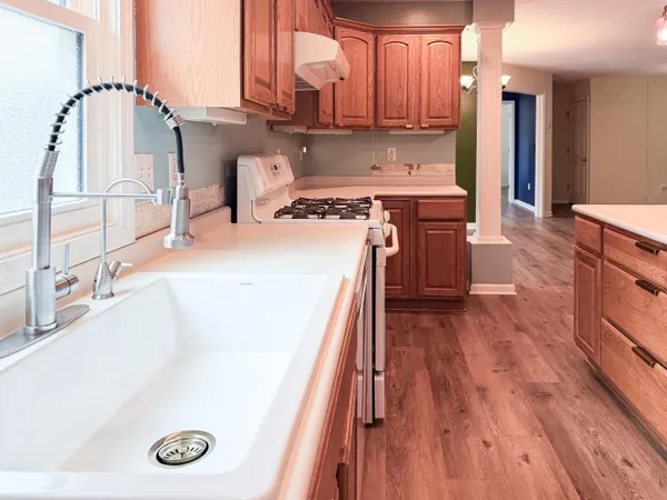 $395,000 | 3767 Van Horn Road, Jackson, MI 49201