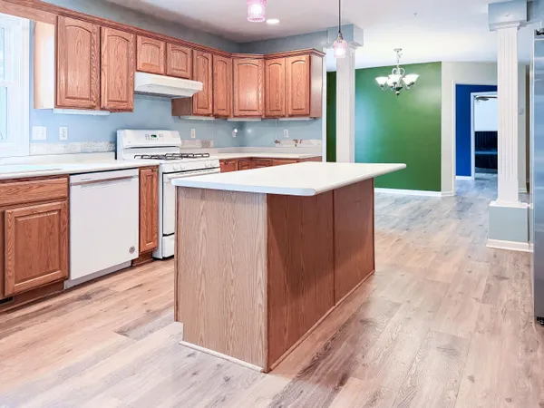 $395,000 | 3767 Van Horn Road, Jackson, MI 49201