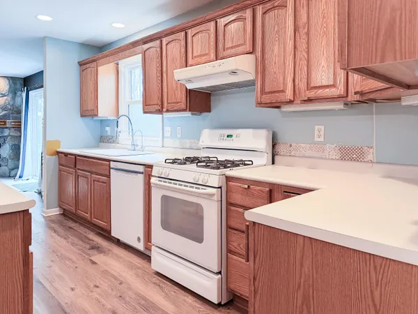 $395,000 | 3767 Van Horn Road, Jackson, MI 49201