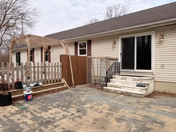 $395,000 | 3767 Van Horn Road, Jackson, MI 49201