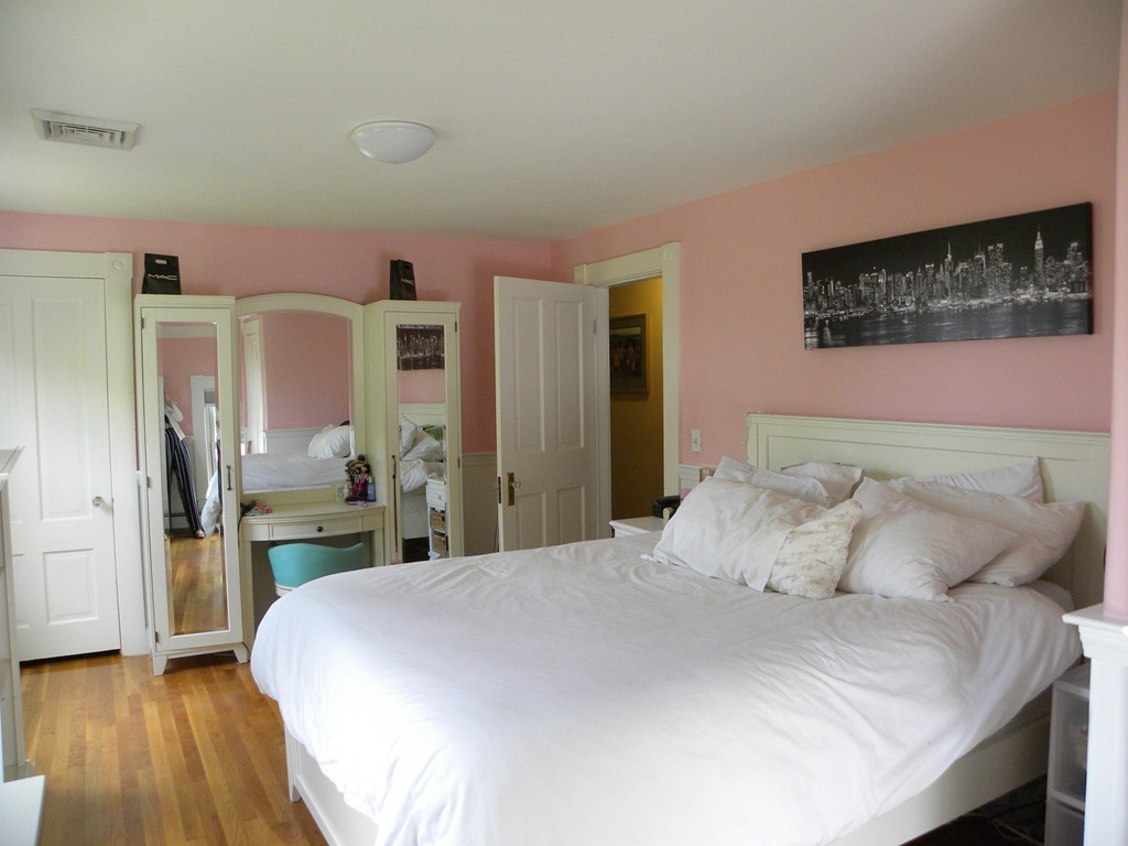 136 Old Westford Road Chelmsford, MA 01824 - Photo 15 of 30