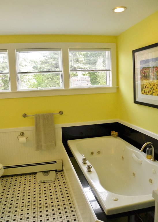 136 Old Westford Road Chelmsford, MA 01824 - Photo 21 of 30