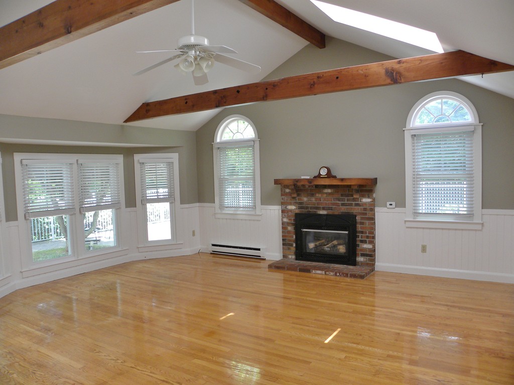 136 Old Westford Road Chelmsford, MA 01824 - Photo 6 of 30