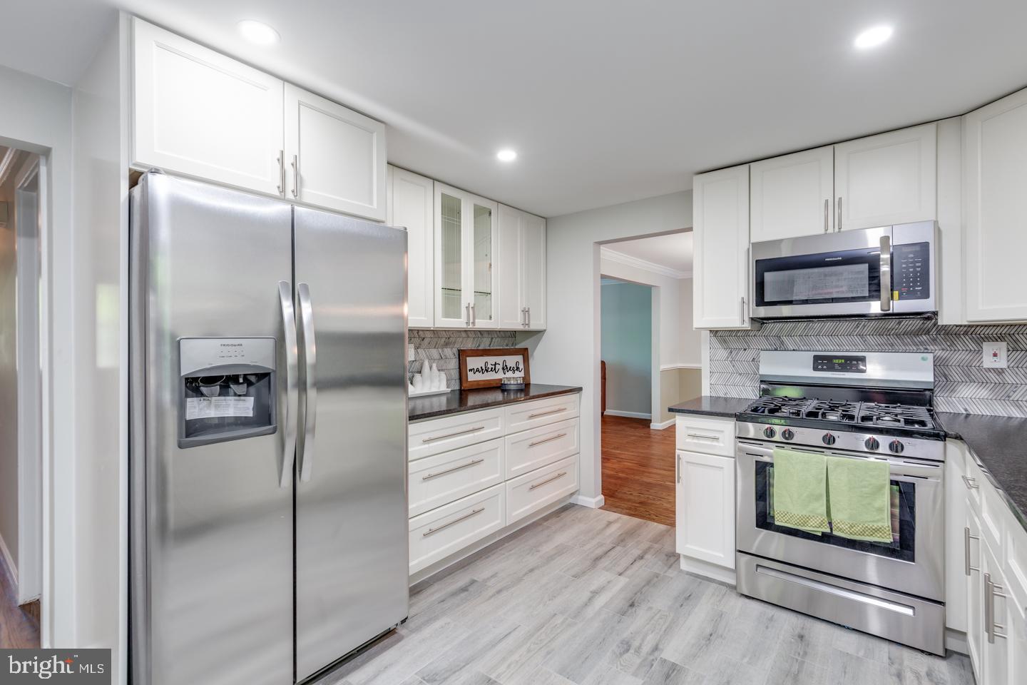 100 West Riding Road Cherry Hill, NJ 08003 - Photo 1 of 34 Beautifully updated kitchen