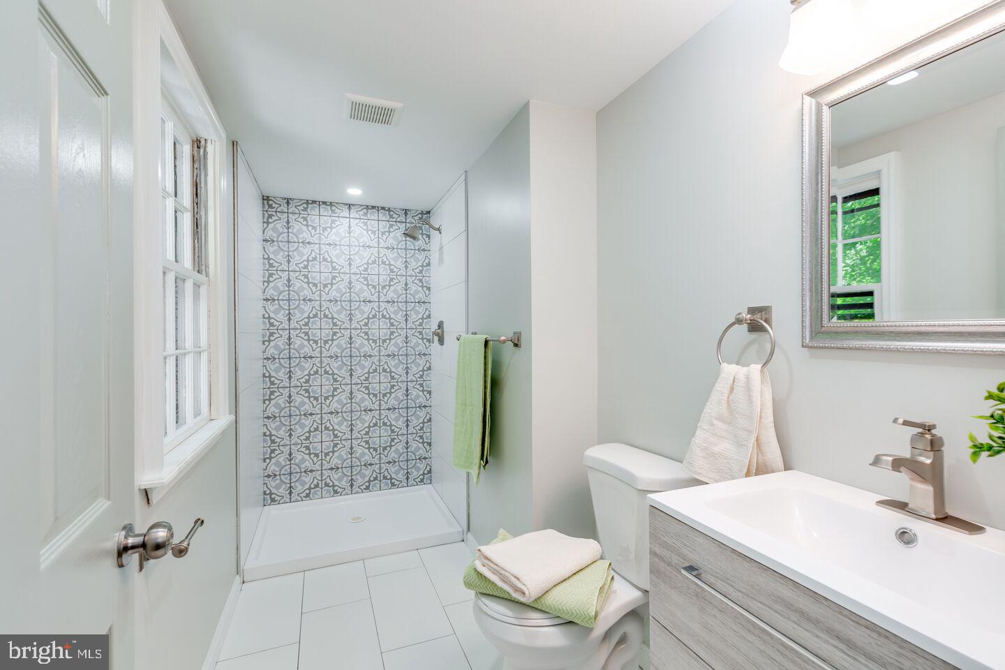 100 West Riding Road Cherry Hill, NJ 08003 - Photo 24 of 34 Master Bathroom
