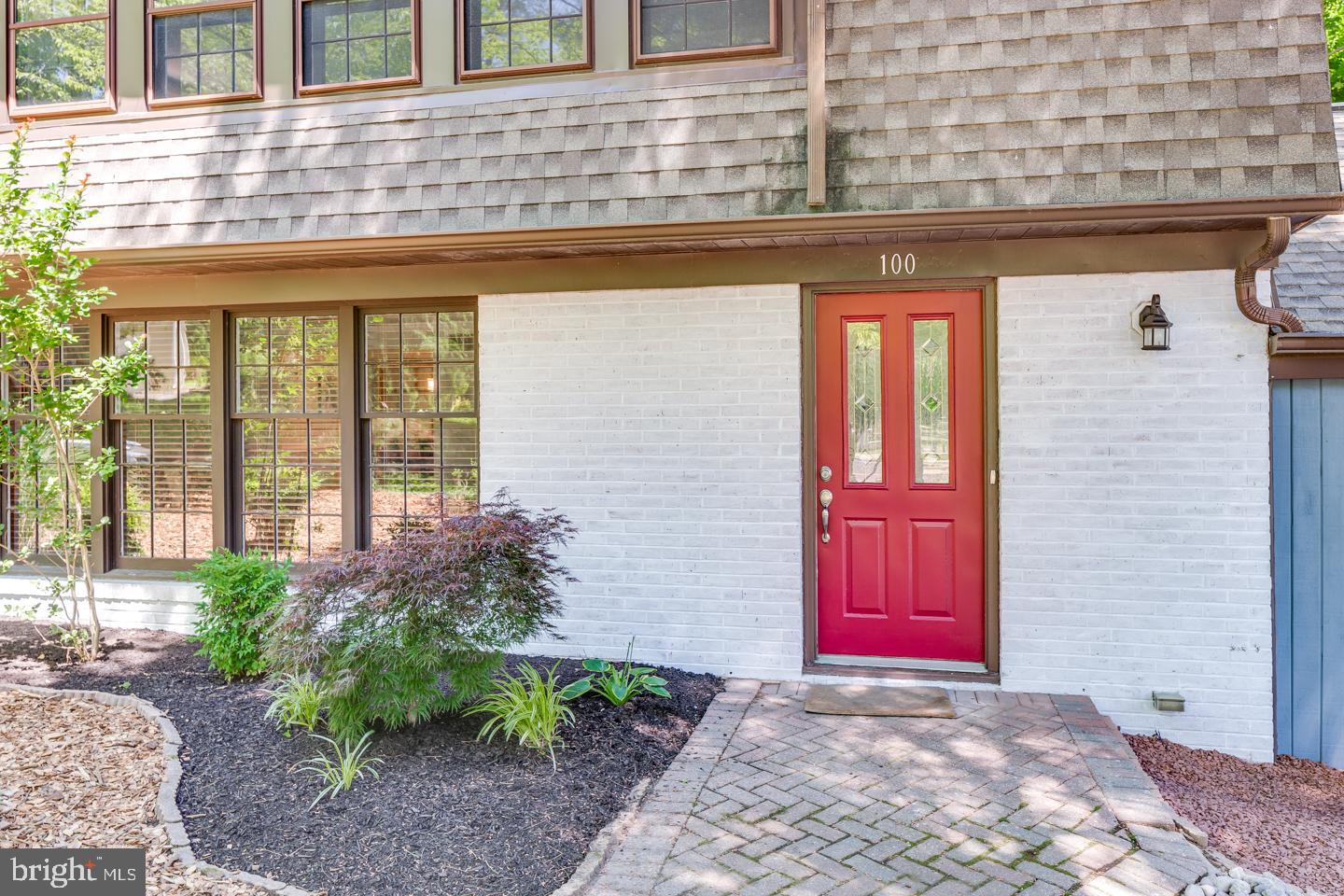 100 West Riding Road Cherry Hill, NJ 08003 - Photo 29 of 34 Cheery Entrance