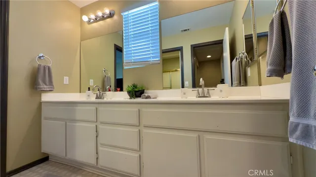 $3,100 | 2234 Avenida Del Mar, Lancaster, CA 93535