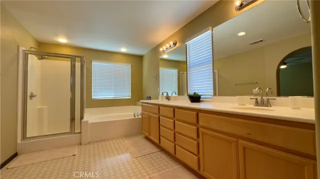 $3,100 | 2234 Avenida Del Mar, Lancaster, CA 93535