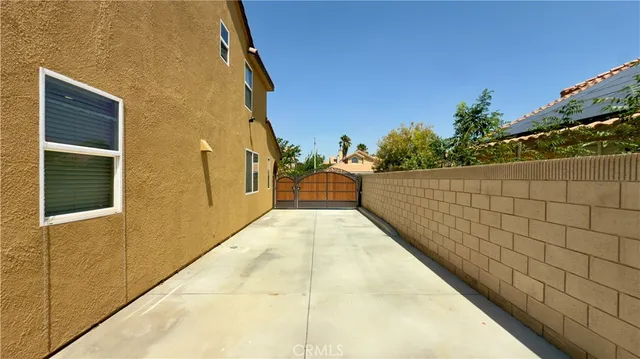 $3,100 | 2234 Avenida Del Mar, Lancaster, CA 93535