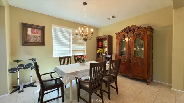 $3,100 | 2234 Avenida Del Mar, Lancaster, CA 93535