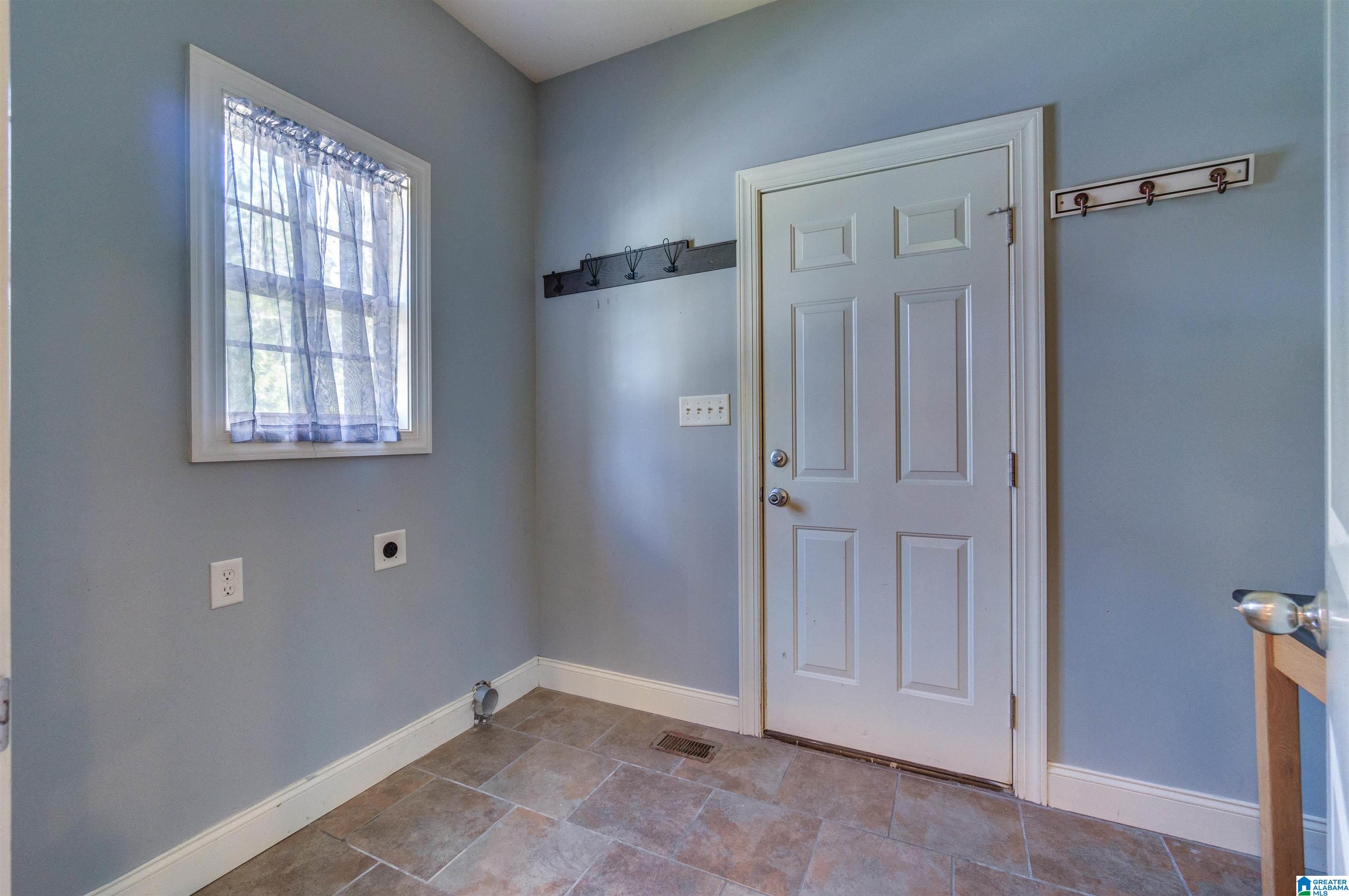 303 Mae Street Clanton, AL 35045 - Photo 37 of 57