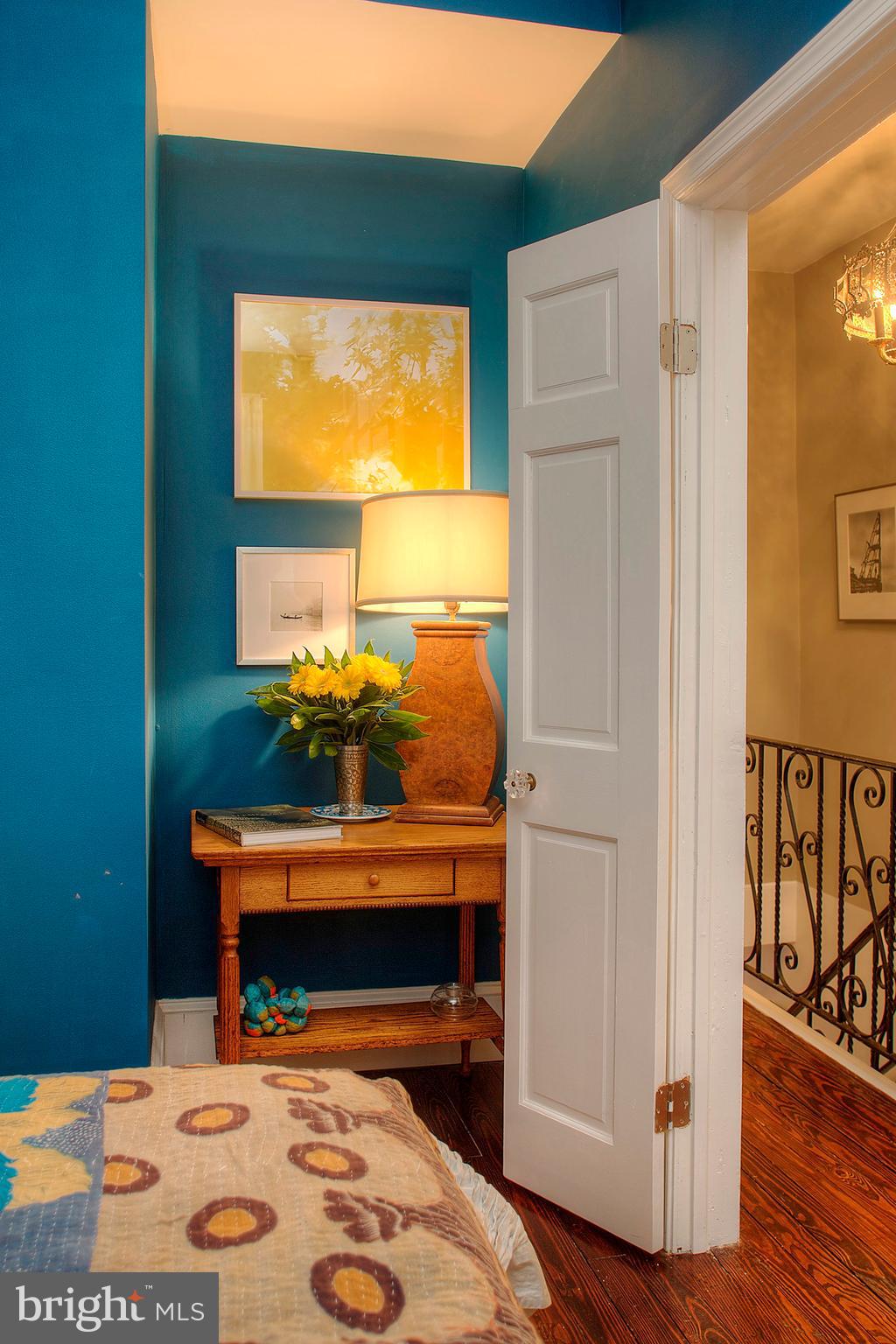 1615 East Moyamensing Avenue Philadelphia, PA 19148 - Photo 16 of 17 a living room with furniture and a flat screen tv