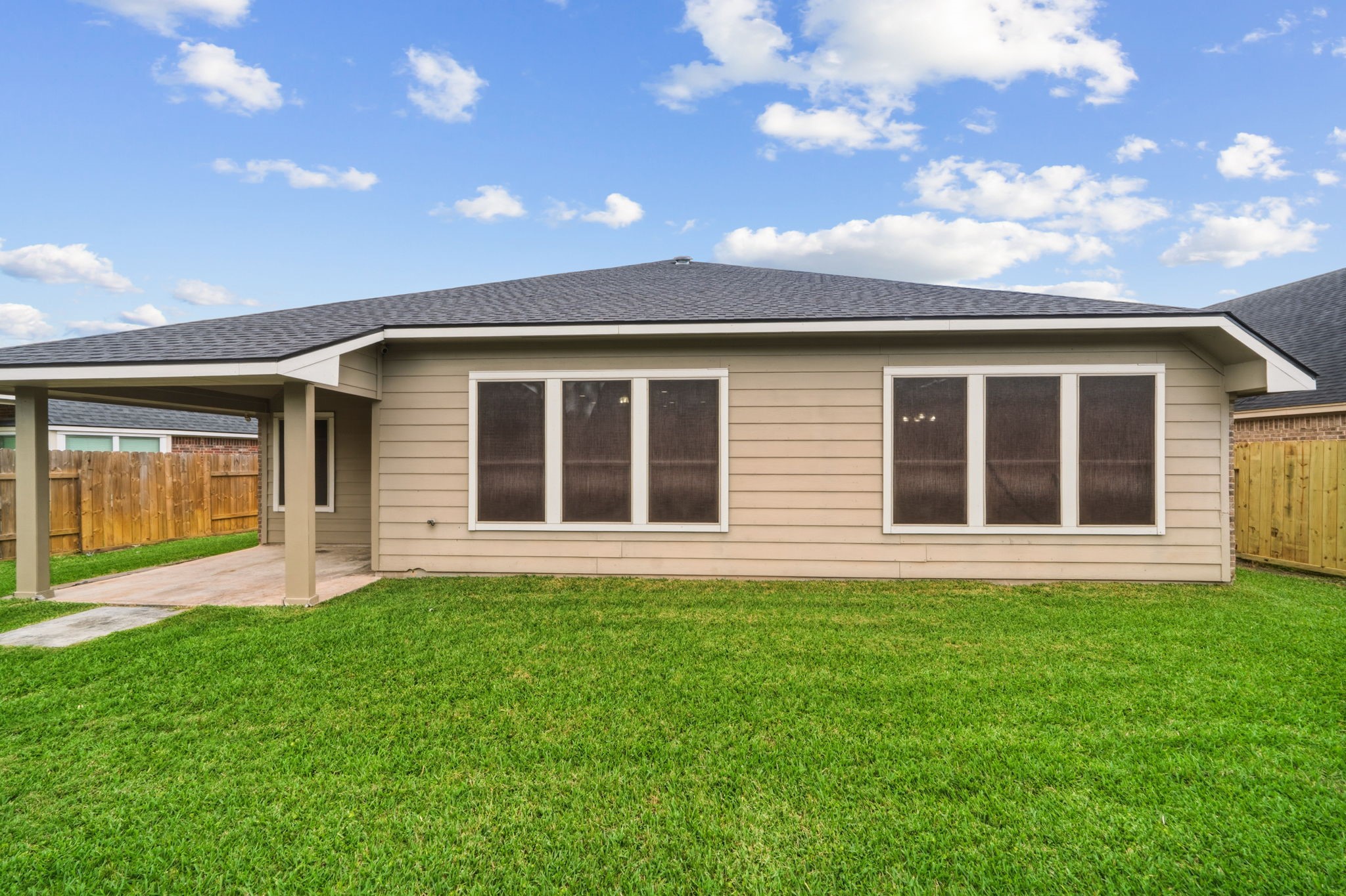 15919 Walnut Shores Drive Houston, TX 77044 - Photo 35 of 36