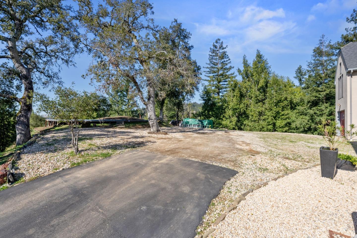 15220 Upper Ellen Road Los Gatos, CA 95033 - Photo 61 of 68