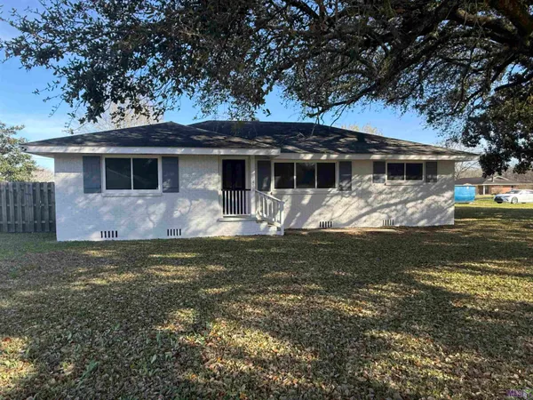 $220,000 | 7456 Highway 308, Donaldsonville, LA 70346